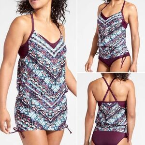 NWOT ATHLETA Wild Bloom Marrakesh Tankini Top 32D
